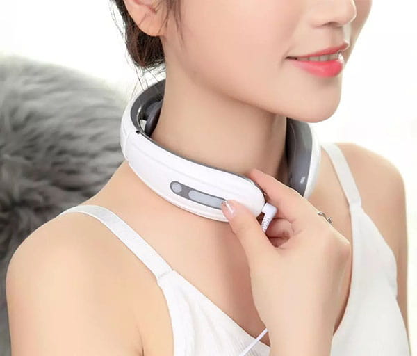 Máy massage cổ vai gáy Nhật Bản