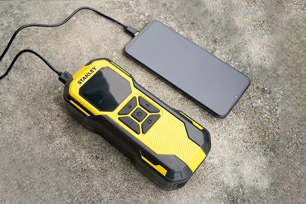 Máy Bơm Lốp Mini Không Dây Có Tốt Không